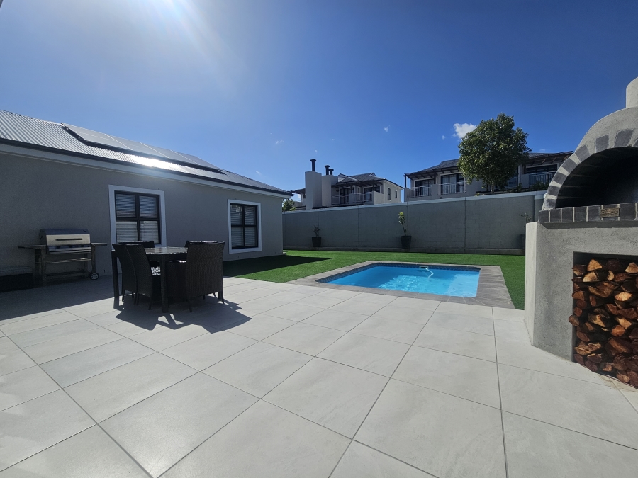 3 Bedroom Property for Sale in Brackenfell South Western Cape